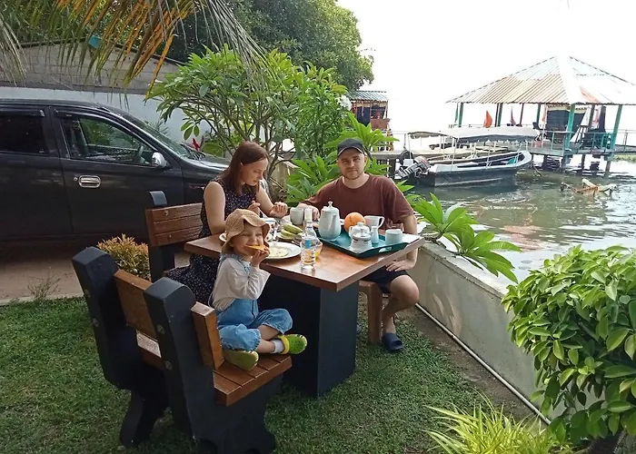 Araliya Lagoon Park Resort